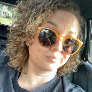 Meet your Posher, Lindsay